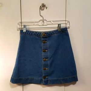 American Apparel women's button-front mini skirt, size XS.